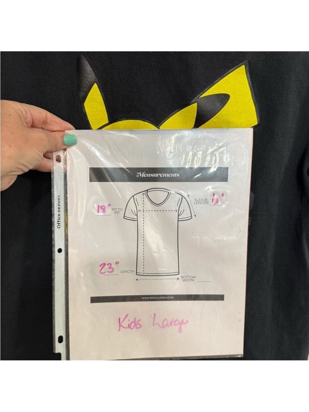 Boy's Pokémon Center 2011 Pikachu Double Sided Graphic Short Sleeve Tee. Size L - Picture 5 of 5